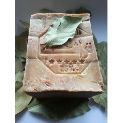 Mydło w płynie oliwkowo - laurowe o zawartości oleju laurowego 25%